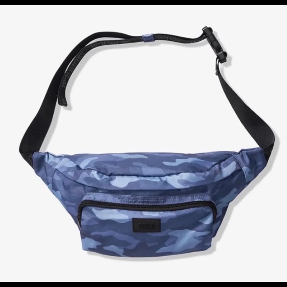 NEW! 💙🖤 PINK oversized belt bag!